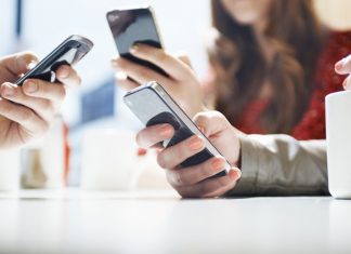 L’Internet mobile poursuit sa croissance L’Internet mobile poursuit sa croissance