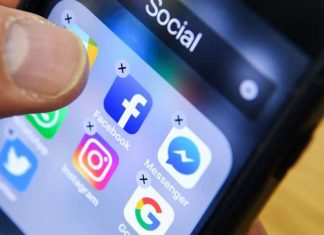 Facebook enregistre votre journal d’appels et de SMS, sans permission! Facebook enregistre votre journal d'appels et de SMS, sans permission!