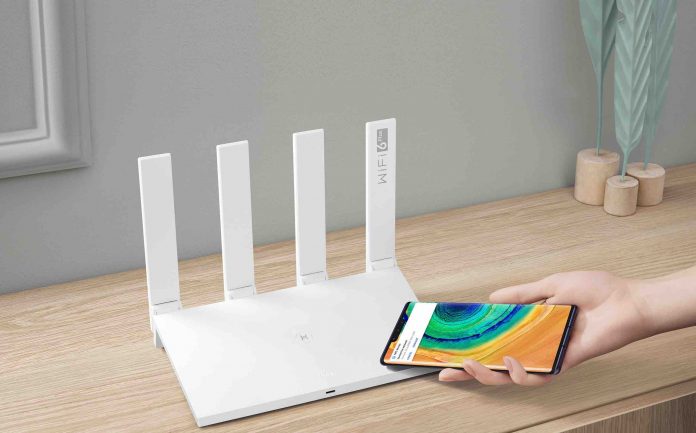 HUAWEI lance pour la première fois au Maroc la commercialisation au grand public de son point d’accès WiFi AX3 Dual-core au standard Wi-Fi 6 Plus et le HUAWEI AD80, un écran Display de 23,8"