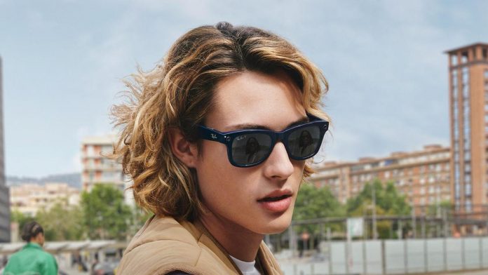 Facebook et Ray-Ban lancent une première paire de lunettes connectées, serez-vous tenté ?