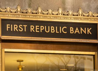 First Republic Bank s’effondre à Wall Street, les investisseurs en état de choc First Republic Bank s'effondre à Wall Street, les investisseurs en état de choc