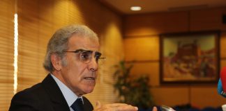 Jouahri : Un changement culturel nécessaire pour stimuler les fintechs Jouahri : Un changement culturel nécessaire pour stimuler les fintechs