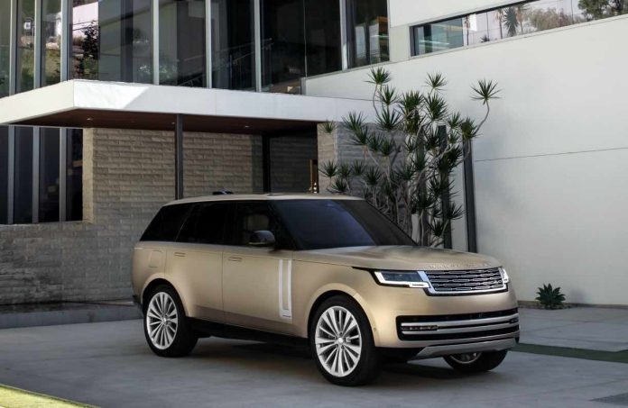 Découvrez les dernières innovations du Range Rover : Porte-drapeau SV et hybride rechargeable pour une autonomie de 113 km en mode 100% électrique
