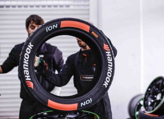 Hankook pionnier de la mobilité électrique : sa collaboration avec la Formule E en est la preuve Hankook pionnier de la mobilité électrique : sa collaboration avec la Formule E en est la preuve