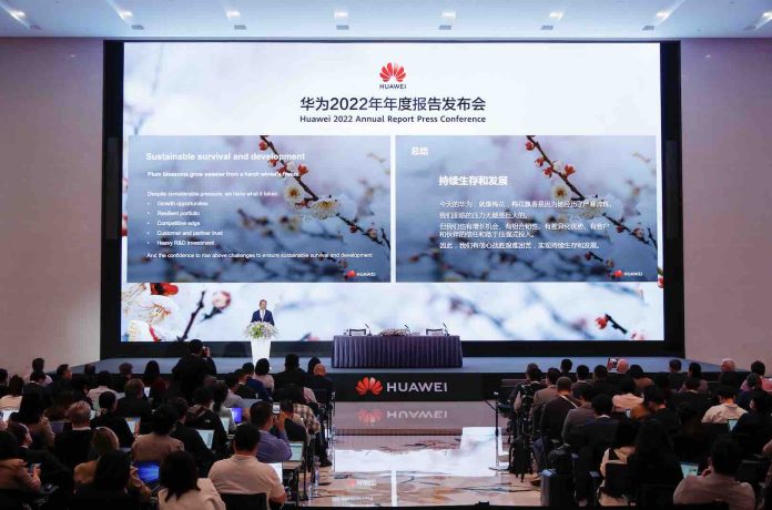 Huawei publie son rapport annuel 2022 : Activités régulières, survie et développement durable