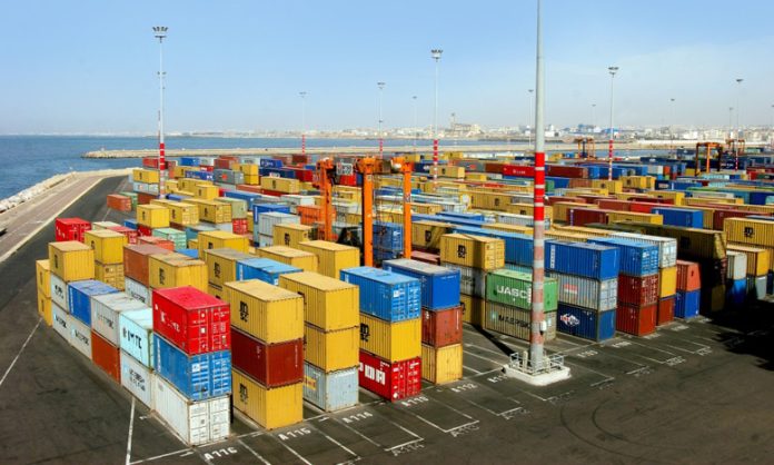 La croissance des exportations nationales se maintient au T1-2023 avec une augmentation de 23,9%