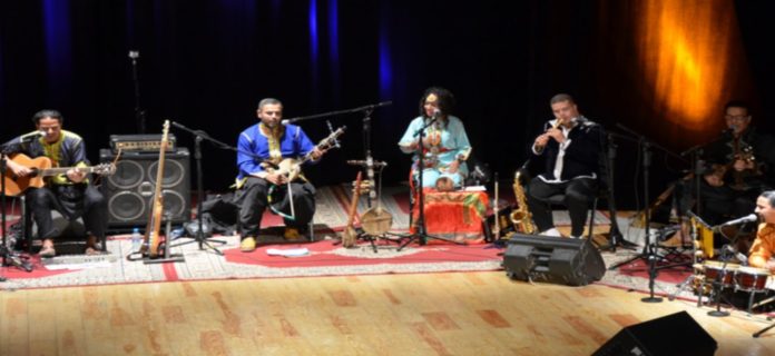 Tan-Tan célèbre l'ouverture de son premier festival des arts du théâtre de Oued Noun