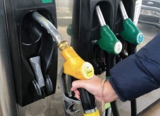 Le prix du carburant en légère baisse au Maroc à partir de mercredi 3 mai Le prix du carburant en légère baisse au Maroc à partir de mercredi 3 mai
