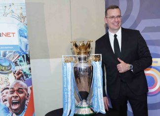 Le trophée de la Premier League de Manchester City dévoilé au Maroc par QNET Le trophée de la Premier League de Manchester City dévoilé au Maroc par QNET