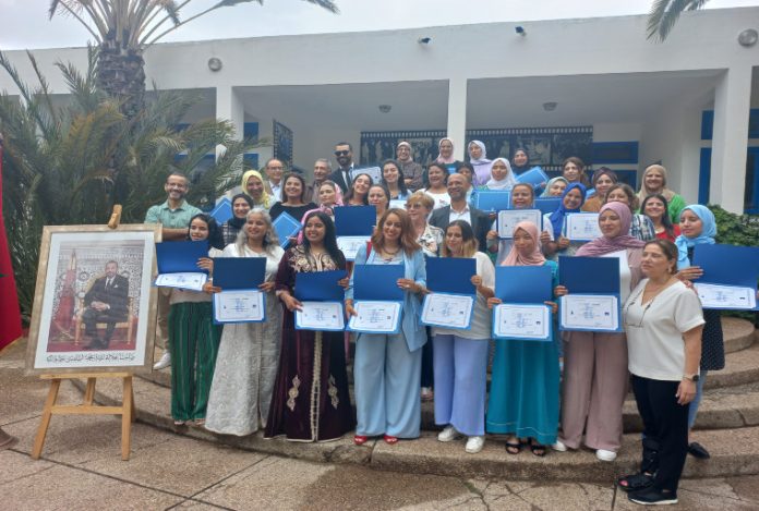 Axa Services Maroc et l'Association Al Manar : Un partenariat fructueux forme et diplôme 25 auxiliaires de vie scolaire