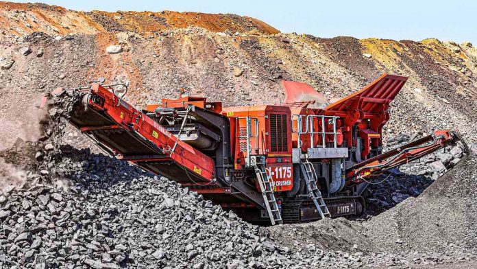 ELCORA reçoit une commande mensuelle de 1000 tonnes de minerai de manganèse