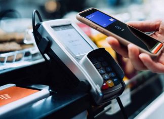 Attijariwafa bank offre désormais l’accès à Apple Pay à ses clients Attijariwafa bank offre désormais l'accès à Apple Pay à ses clients