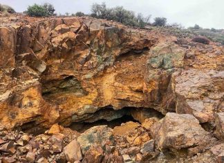 Découverte majeure de cuivre au Maroc dans la chaîne de l’Anti-Atlas Découverte majeure de cuivre au Maroc dans la chaîne de l'Anti-Atlas