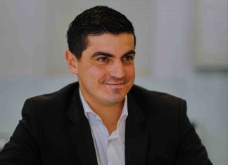 Epson Europe annonce la nomination de Boris Manev en tant que Directeur du Développement Durable Epson Europe annonce la nomination de Boris Manev en tant que Directeur du Développement Durable