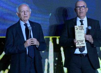 Essaouira décroche le prix prestigieux de la destination touristique de l’année au Maroc lors des Morocco Tourism Awards 2023 Essaouira décroche le prix prestigieux de la destination touristique de l'année au Maroc lors des Morocco Tourism Awards 2023