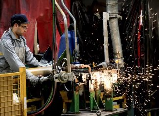 Plus de 1 600 Projets en Cours, Focus sur l’Innovation selon le Ministre de l’Industrie Plus de 1 600 Projets en Cours, Focus sur l'Innovation selon le Ministre de l'Industrie