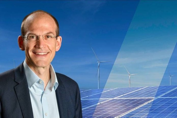James Humfrey devient PDG du projet de liaison électrique Maroc - Royaume-Uni, Xlinks
