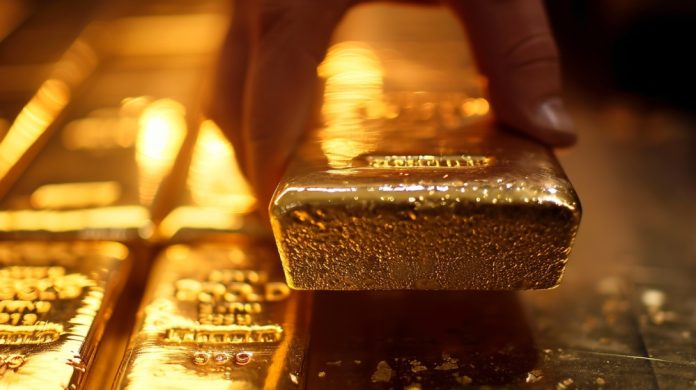 Pic inédit de la valeur de l'or, stimulé par les prévisions de réduction des taux