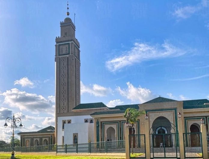 La Mosquée Mohammed VI ouvre ses portes à Abidjan