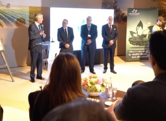 Le Crédit Agricole du Maroc lance CAM Factoring lors du SIAM 2024 Le Crédit Agricole du Maroc lance CAM Factoring lors du SIAM 2024