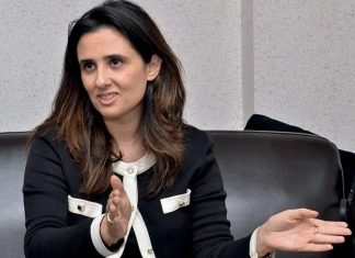 Lamia Tazi dans le Top 100 des leaders de la santé MENA pour la troisième année consécutive Lamia Tazi dans le Top 100 des leaders de la santé MENA pour la troisième année consécutive