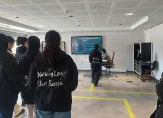 Nador inaugure son école de programmation « YouCode » Nador inaugure son école de programmation "YouCode"