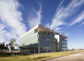 Oujda, Nouveau Pôle Technologique : SII S’Installe et Crée 500 Emplois Oujda, Nouveau Pôle Technologique : SII S'Installe et Crée 500 Emplois