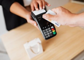 Paiement électronique au Maroc : la révolution silencieuse du CMI saluée par le Conseil de la Concurrence Paiement électronique au Maroc : la révolution silencieuse du CMI saluée par le Conseil de la Concurrence