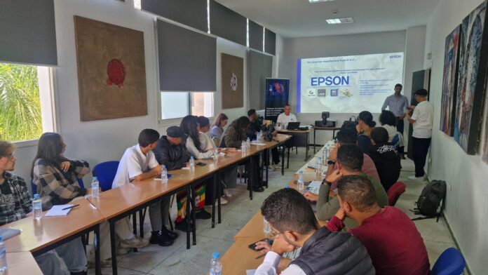 Epson et le FIAV forment la nouvelle génération d’artistes marocains au vidéo mapping