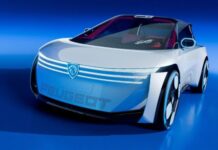 Peugeot dévoile Polygon Concept, un laboratoire roulant qui réinvente la manière de conduire Peugeot dévoile Polygon Concept, un laboratoire roulant qui réinvente la manière de conduire